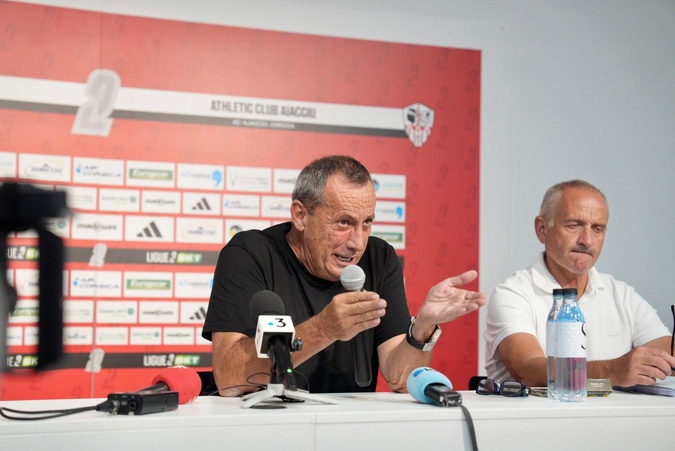 Alain Orsoni reste confiant sur l'avenir de l'AC Ajaccio (photo Paule Santoni). Alain Orsoni reste confiant sur l'avenir de l'AC Ajaccio (photo Paule Santoni).