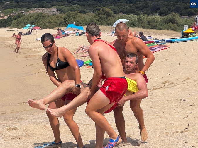 Prévention des noyades en Haute-Corse : une démonstration grandeur nature à Aregno Prévention des noyades en Haute-Corse : une démonstration grandeur nature à Aregno