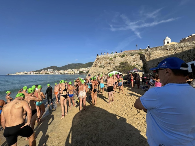 Napo Swim Cup : la grande fête de la nage en mer prend place au Trottel Napo Swim Cup : la grande fête de la nage en mer prend place au Trottel