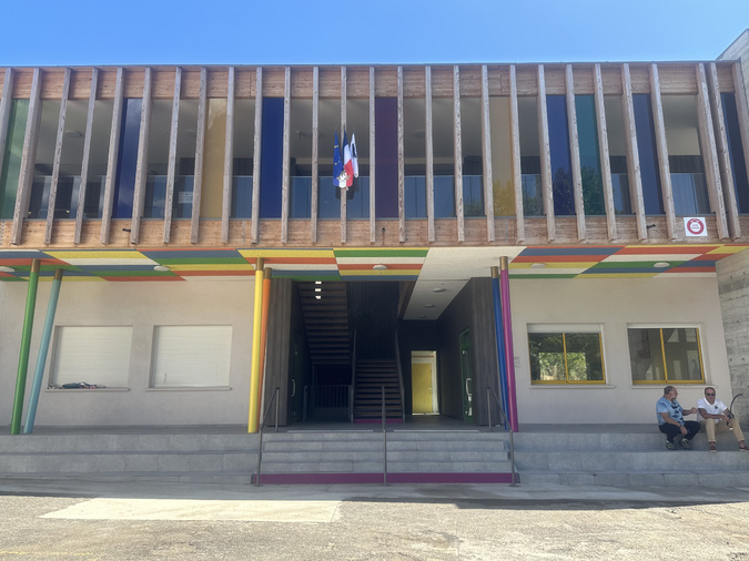 À Saint-Florent, l’école primaire fait peau neuve À Saint-Florent, l’école primaire fait peau neuve
