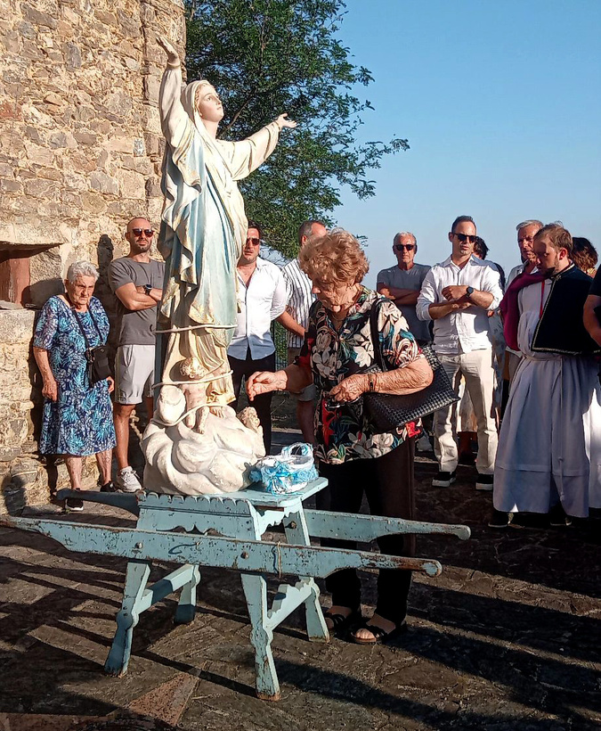 15 août à Zalana : entre le religieux et le profane 15 août à Zalana : entre le religieux et le profane