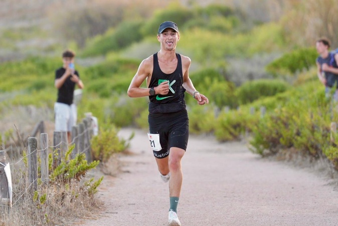 Trail - Madani Iadadaine devance Axel Mondain à la Parata