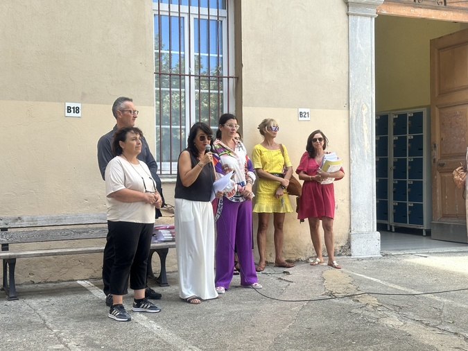 Bastia : les élèves de cinquième du collège Giraud retrouvent les salles de cours Bastia : les élèves de cinquième du collège Giraud retrouvent les salles de cours