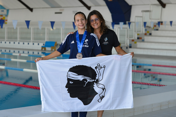 Jeanne Rougerie et Alexandra Mondoloni Jeanne Rougerie et Alexandra Mondoloni