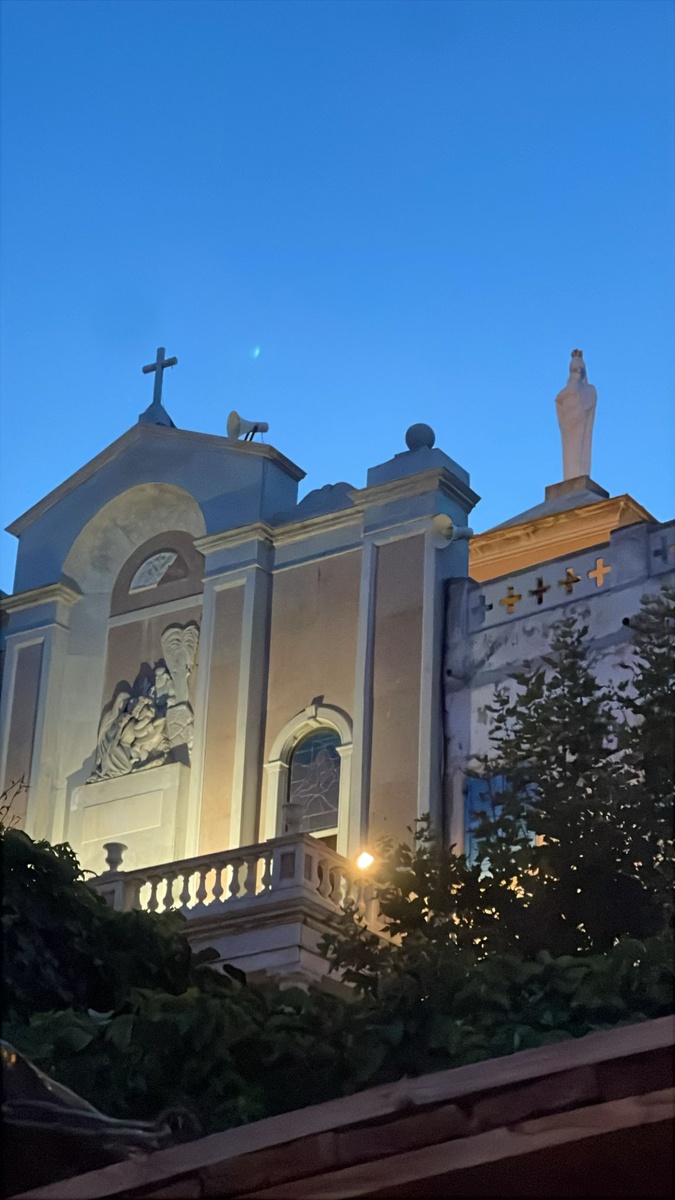 Vergine Maria pregate per noi Vergine Maria pregate per noi