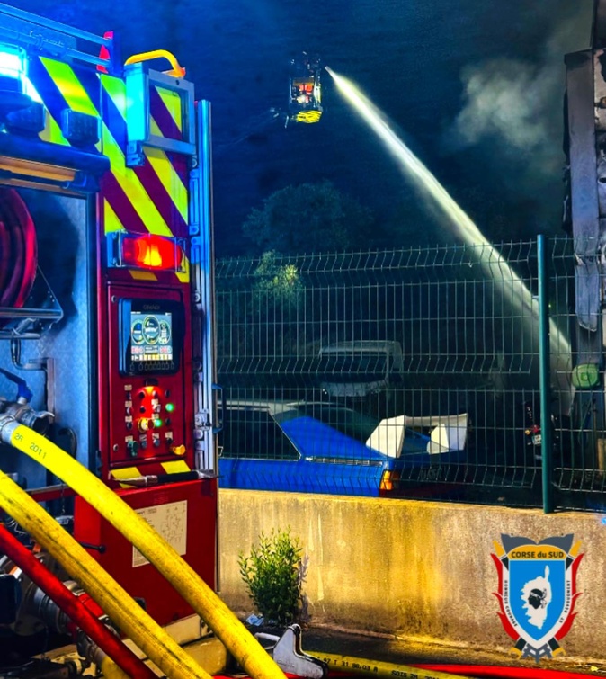Sarrola-Carcopino : incendie dans un local de 500 m²