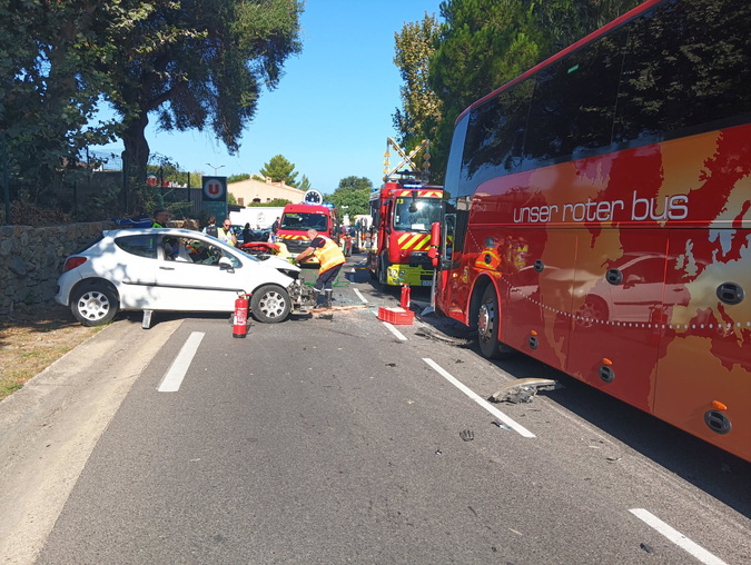 Monticello : plusieurs blessés après un accident de la circulation Monticello : plusieurs blessés après un accident de la circulation