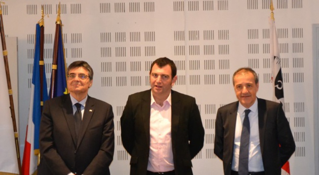 Bonifacio trait d'union entre Corse et Sardaigne