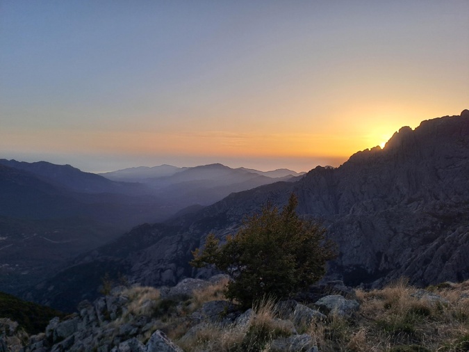 La vallée de la Gravona au coucher du soleil (Yann Guedon)