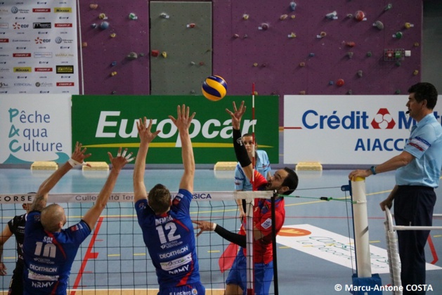 Volley-Ball : Le GFCA valide sa place en playoffs face à Nantes (3-1) Volley-Ball : Le GFCA valide sa place en playoffs face à Nantes (3-1)