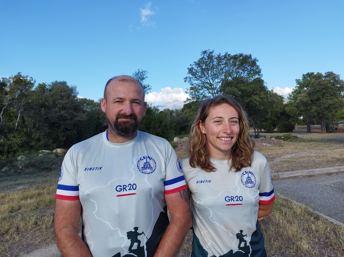 Freddy et Léa, le lendemain de leur arrivée dans la base militaire de Ventiseri-Solenzara.