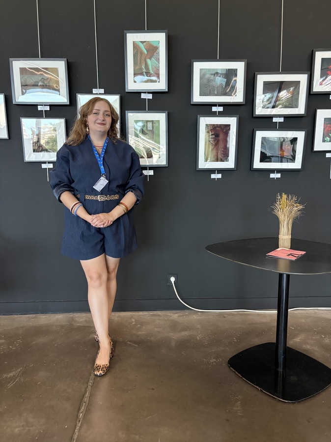 Elisa Timotei expose à L'Alb'Oru jusqu'au 11 octobre. Elisa Timotei expose à L'Alb'Oru jusqu'au 11 octobre.