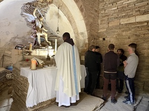 Les jeunes de la commune ont assuré les chants religieux Les jeunes de la commune ont assuré les chants religieux