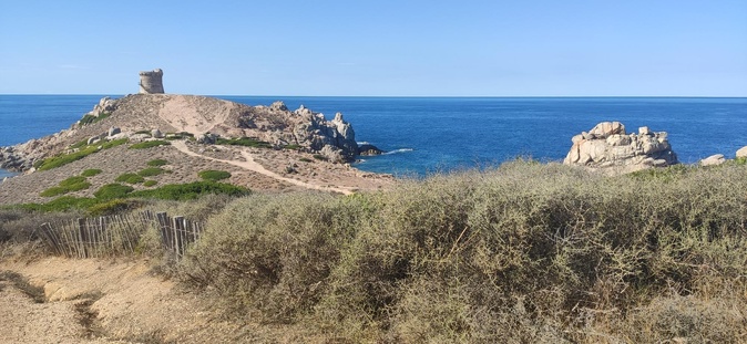 A màghjina - A Torra d’Omigna, à l’orizonte di Carghjese