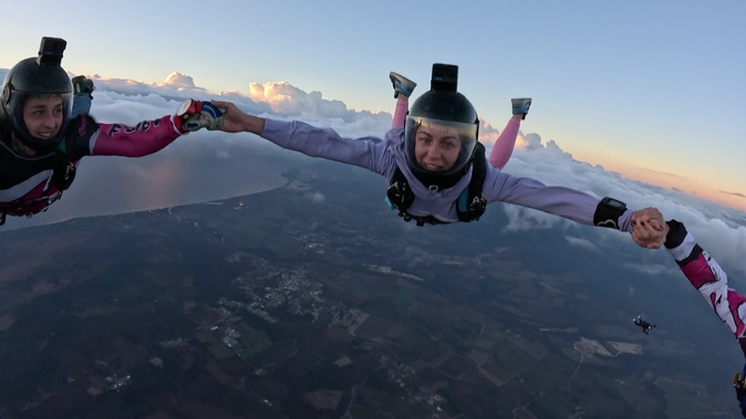 Crédit : Corse Parachutisme Tandem