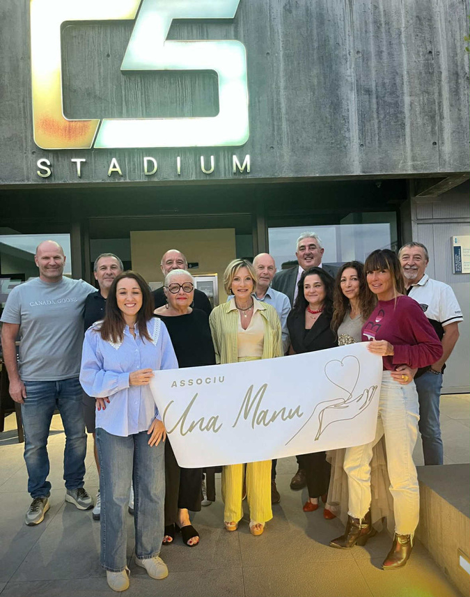 L’ASB 92 généreuse envers l’association Una Manu L’ASB 92 généreuse envers l’association Una Manu