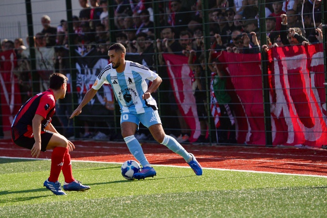 L'ACA s'est imposé (0-1) à Bonifacio (photos Paule Santoni). L'ACA s'est imposé (0-1) à Bonifacio (photos Paule Santoni).