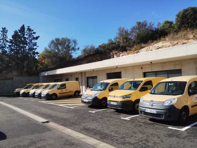 Douze facteurs du secteur de Sagone étaient en grève ce mardi matin