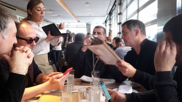 Le voyage a octroyé à ses participants quelques moments de détente Le voyage a octroyé à ses participants quelques moments de détente