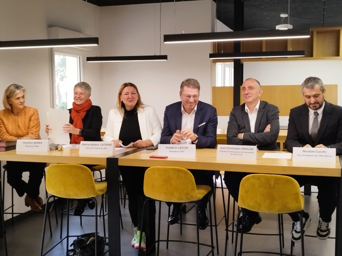 Les différentes parties prenantes de la CPTS se sont réunies mercredi à Porto-Vecchio pour signer l'accord contractuel qui donne vie à cette coopération dans l'Extrême Sud et l'Alta Rocca.