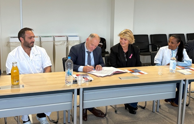 La Marie Do et le Centre Hospitalier d’Ajaccio s’allient pour accélérer le diagnostic du cancer grâce à la pathologie numérique La Marie Do et le Centre Hospitalier d’Ajaccio s’allient pour accélérer le diagnostic du cancer grâce à la pathologie numérique