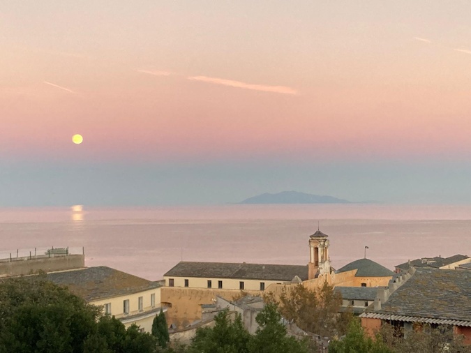 A màghjina - Frà celu è mare Tirrenu