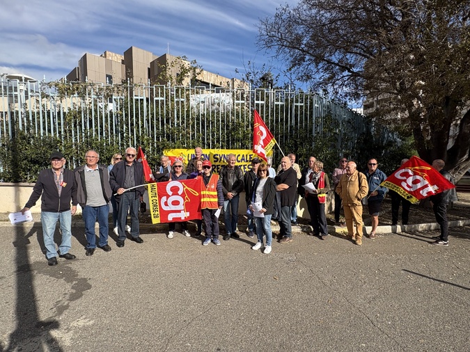 Les retraités de Haute-Corse ont manifesté devant la préfecture à Bastia. Les retraités de Haute-Corse ont manifesté devant la préfecture à Bastia.