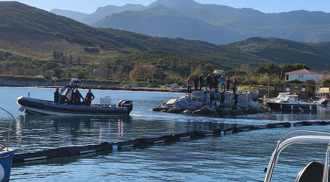 Luri : un exercice grandeur nature pour prévenir les pollutions maritimes Luri : un exercice grandeur nature pour prévenir les pollutions maritimes