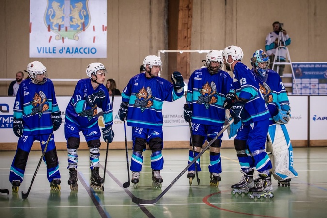 Le Roller Hockey Club du Pays Ajaccien glisse vers le succès Le Roller Hockey Club du Pays Ajaccien glisse vers le succès