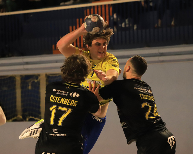 Handball N2 - La Crau surclasse Corte – Ile-Rousse (28-43)