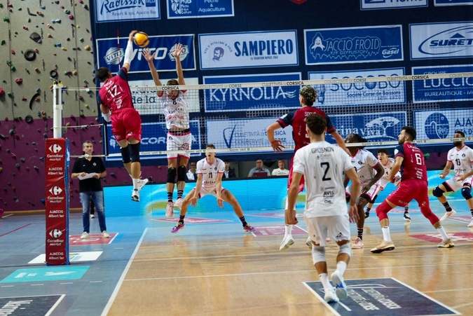 Le GFCA Volley s'est imposé avec brio face à Narbonne (photos Paule Santoni).