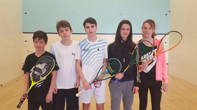 Antonin Romieu dans le Top 10 aux championnats de France de Squash à la Rochelle Antonin Romieu dans le Top 10 aux championnats de France de Squash à la Rochelle