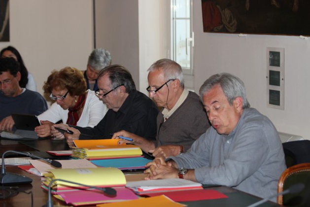 Conseil municipal : Un déficit chronique pour le port de commerce de Calvi Conseil municipal : Un déficit chronique pour le port de commerce de Calvi