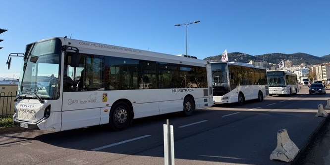 ​Grève dans les bus ajacciens : le STC rentre les bus au Vazzio, une main tendue vers la CAPA ?