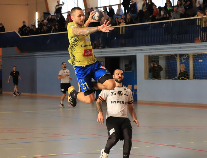 Handball N2 - La victoire du courage de Corte - Ile-Rousse face à Agde (33-31) Handball N2 - La victoire du courage de Corte - Ile-Rousse face à Agde (33-31)
