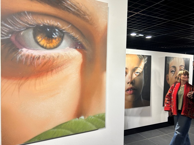 Ajaccio : L'artiste Mako Deuza présente des toiles inédites à l'espace Diamant jusqu'au 23 décembre