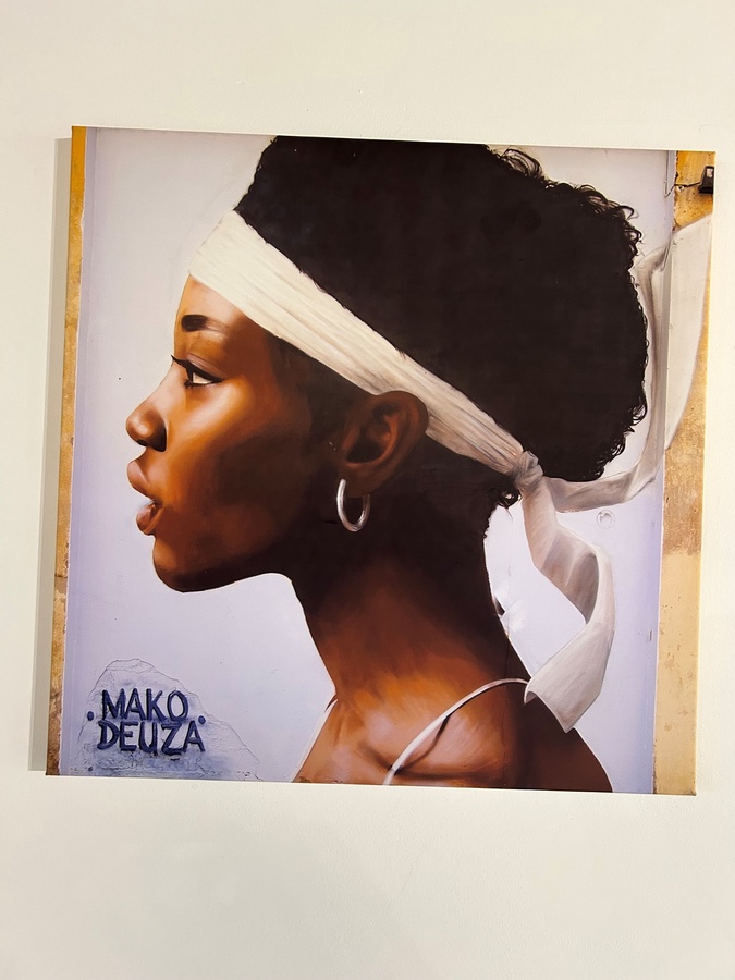 C'est la peinture mythique de Mako Deuza. A Ajaccio, vous pouvez voir cette peinture de 4x5m au port Charles Ornano.