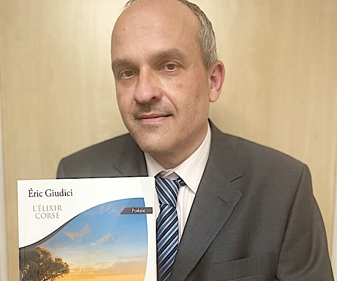 Avec « L’élixir corse », son troisième ouvrage, Éric Giudici nous offre un beau recueil de poèmes.