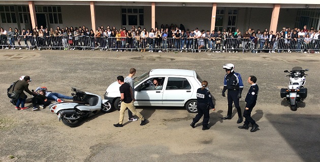  Sécurité Routière : Simulation d'accident de grande envergure au lycée Laetitia d'Ajaccio