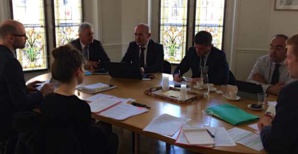 Réunion à la Mission opérationnelle transfrontalière (MOT) à Paris. Réunion à la Mission opérationnelle transfrontalière (MOT) à Paris.