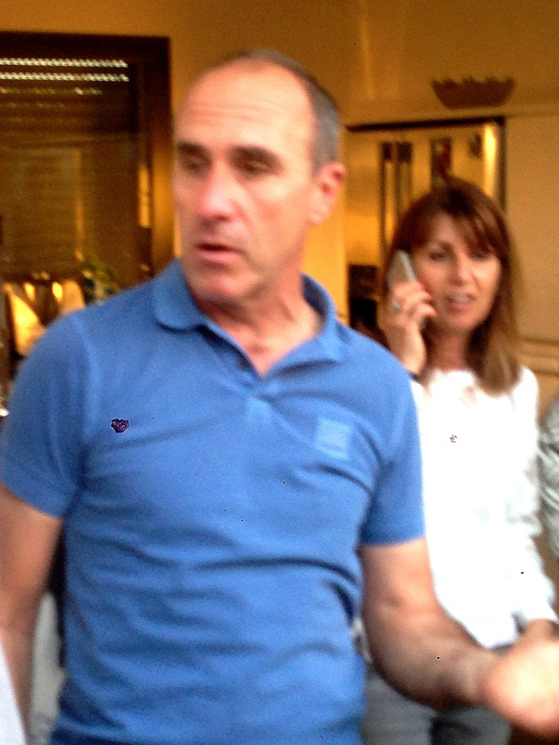 Jean-Louis heureux de retrouver sa famille et ses amis à Monticello Jean-Louis heureux de retrouver sa famille et ses amis à Monticello