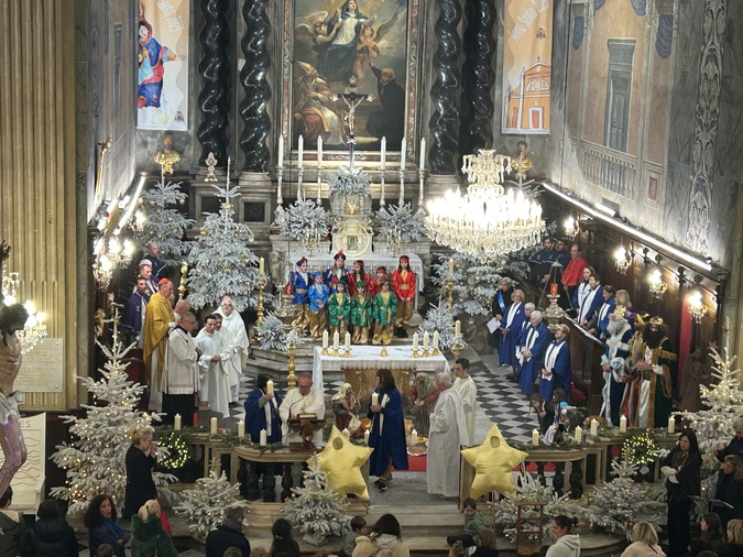 EN IMAGES - Les Rois Mages sont arrivés à Ajaccio