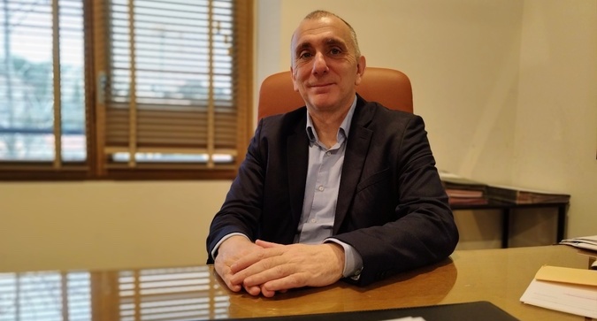 Jean-Christophe Angelini, dans son bureau, le 8 janvier, pour évoquer son premier bilan de maire et sa candidature à sa réelection en mars prochain.