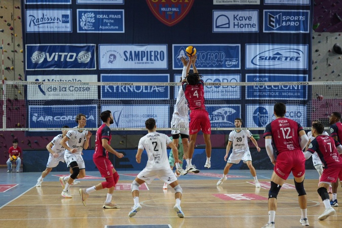Le GFCA Volley reçoit Tours ce samedi 20H au Palatinu (photos Paule Santoni)