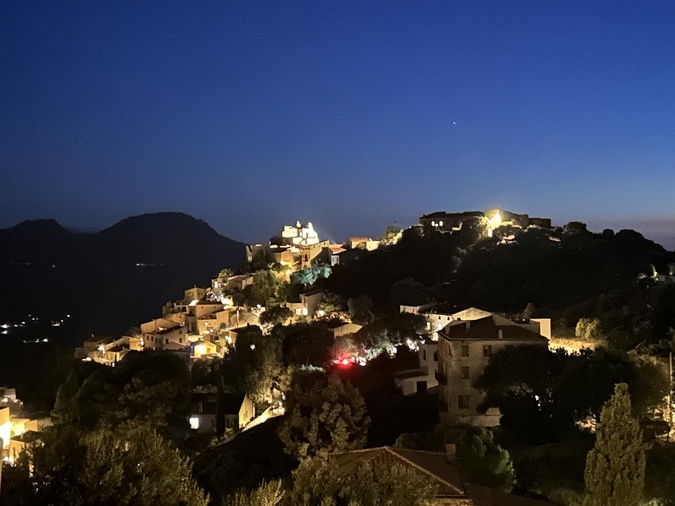 A màghjina - Corbara, trà luci è silenzi