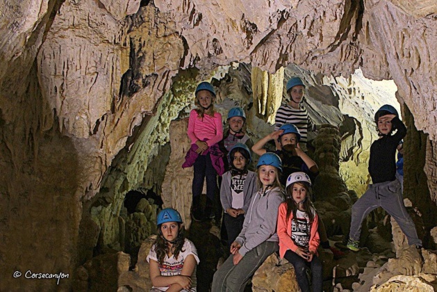 Grotte de Brandu : Les spéléologues en herbe de Corse Canyon