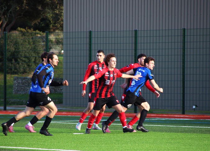Football Grand Sud -Le derby pour Les Moustiques, la SVARR chute à Corte Football Grand Sud -Le derby pour Les Moustiques, la SVARR chute à Corte