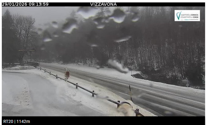 Neige : Circulation interdite aux véhicules articulés sur les principaux cols routiers