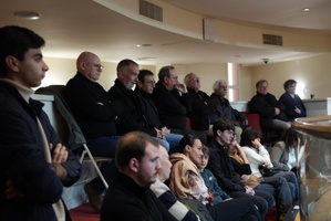 De nombreux proches de l'ancien président de l'Assemblée de Corse ont pris place dans les travées du public pour cet hommage