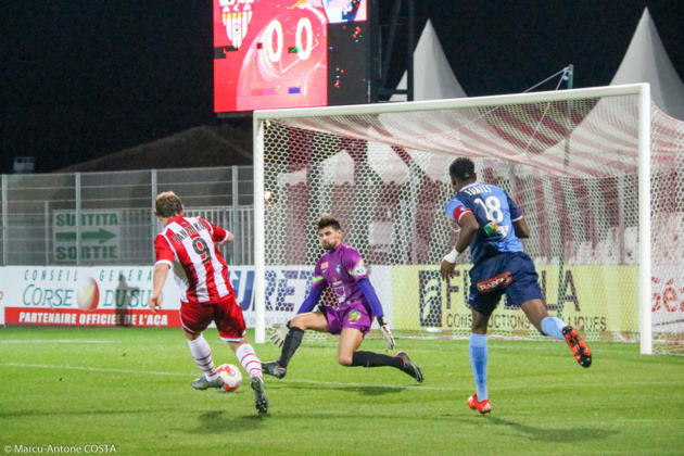 Panyukov un but précieux à Créteil Panyukov un but précieux à Créteil